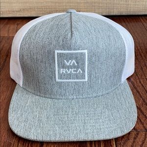 RVCA SnapBack